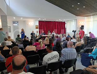 ЗАВИЧАЈНО ВЕЧЕ АУТОРА ОКУПИЛО 28 ПИСАЦА