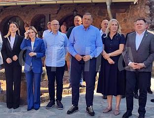 ЦВИЈАНОВИЋ: СРЕЋАН ВИДОВДАН СВИМ СРБИМА, МА ГДЈЕ ЖИВЈЕЛИ!