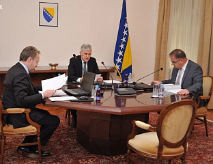 МИНИЋ: НАРОДНА СКУПШТИНА ИМА ПРИЛИКУ ДА СРУШИ МАНИПУЛАЦИЈЕ, СТАНИВУКОВИЋ ЈОШ ЈЕДНОМ ПОКАЗАО ДА ЈЕ НЕЗНАЛИЦА