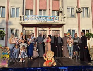 МАЛИШАНИ УЉЕПШАЛИ ГРАДСКИ ТРГ