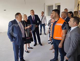 МИНИЋ: СРЕЋА СВИХ ДА ДЈЕЦА ИМАЈУ НАЈБОЉЕ УСЛОВЕ ЗА ОДРАСТАЊЕ