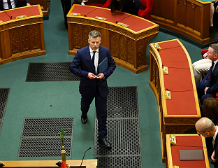 УСВОЈЕН АМАНДМАН НА УСТАВ КОЈИ ПРЕДВИЂА СМЈЕНУ ПРЕДСЈЕДНИКА ДРЖАВЕ