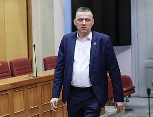 ПЕНАВА: ХРВАТСКА НЕЋЕ ПАСИВНО ПОСМАТРАТИ ПРЕГЛАСАВАЊЕ ХРВАТА У БиХ