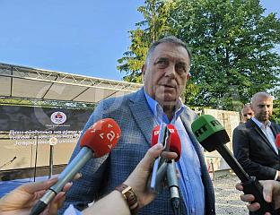ДОДИК: МУСЛИМАНИ ПОКУШАВАЈУ ДА СПРИЈЕЧЕ БУДУЋНОСТ СРПСКИХ ПОВРАТНИКА