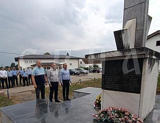 СЛУЖЕН ПАРАСТОС ЗА ДЕСЕТ ПОГИНУЛИХ БОРАЦА ИЗ РАЗБОЈ ЛИЈЕВЧА