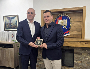 ГОГАНОВИЋ СА ФУРУНЏИЋЕМ О САРАДЊИ У ОБЛАСТИ ВОЈНОГ ОБРАЗОВАЊА