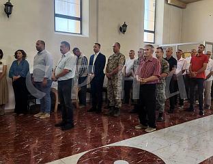 СЛУЖЕЊЕМ ЛИТУРГИЈЕ ПОЧЕЛО ОБИЉЕЖАВАЊЕ ДАНА СТРАДАЊА СРБА ИЗ ТРНОВА
