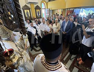ДОДИК ПРИСУСТВУЈЕ ОСВЕШТАЊУ ХРАМА У СЛАТИНИ
