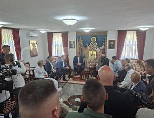 СРБИЈА ЋЕ НАСТАВИТИ ДА ПОМАЖЕ СРБЕ У РЕПУБЛИЦИ СРПСКОЈ И ФБиХ