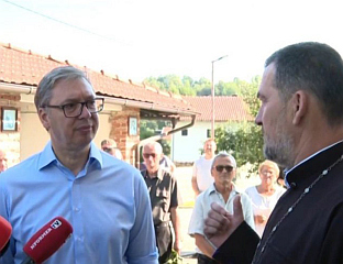 ВУЧИЋ: ХРАМ У БУГОЈНУ ПОПУТ ФЕНИКСА - ВИШЕ ПУТА СЕ ДИГАО ИЗ ПЕПЕЛА