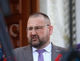 НУЖДИЋ: СРБИ У СРПСКОЈ И СРБИЈИ ДИЈЕЛЕ ХЕРОЈСТВА, АЛИ И СТРАДАЊА