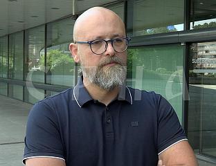 ПОЧИЊЕ ИСПЛАТА РЕТРОАКТИВНЕ РАЗЛИКЕ У ОСНОВИЦИ ЗА ПЛАТЕ ЗАПОСЛЕНИМ У ЗАЈЕДНИЧКИМ ИНСТИТУЦИЈАМА
