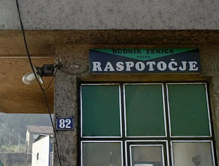 ДИО РУДАРА У ЗНАК ПРОТЕСТА ОСТАО У ЈАМИ РАСПОТОЧЈЕ