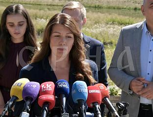 КУЗМИЋ: НАБАВКА НОВИХ ТРАКТОРА ПОМОЋИ ЋЕ И ОПСТАНКУ МЛАДИХ НА СЕЛУ