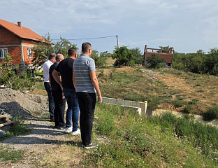 УРЕДИТИ ОБАЛОУТВРДУ И РИЈЕШИТИ ПРОБЛЕМ КЛИЗИШТА У БРАЊЕВУ