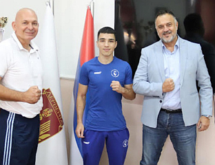 МЛАДИ ДЕРВЕНТСКИ БОКСЕР МИХАЈЛО ЂЕКИЋ НА МЕДИТЕРАНСКИМ ИГРАМА