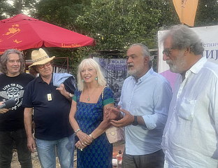 ЛОРДАНУ ЗАФРАНОВИЋУ ДОДИЈЕЉЕНА ТИТУЛА "ЈА, КРЧЕДИНАЦ"