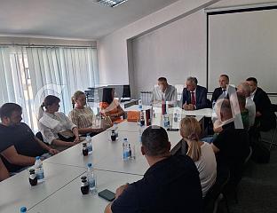 МИНИЋ: ДОГОВОРЕНО ЗАПОШЉАВАЊЕ 23 ДЈЕЦЕ ПОГИНУЛИХ БОРАЦА