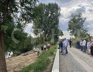 МИНИЋ У ТУКОВИМА ОБИЛАЗИ НОВОИЗГРАЂЕНИ СИСТЕМ ЗАШТИТЕ ОД ПОПЛАВА