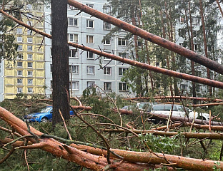 TWO DEAD IN POWERFUL STORMS IN LITHUANIA AND LATVIA