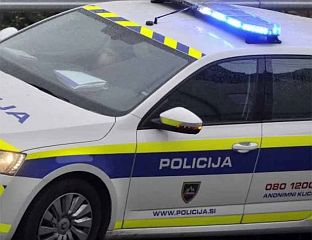 ТРИ ЛИЦА ПЛАНИРАЛА ДА ПОДМЕТНУ ПОЖАР У ФАБРИЦИ ЗА ПРОИЗВОДЊУ ДРОНОВА