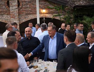 ОБЕЗБИЈЕДИТИ СТАБИЛНЕ И ПРЕДВИДИВЕ УСЛОВЕ ПОСЛОВАЊА ЗА ПРИВРЕДНИКЕ