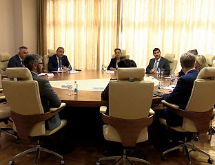 МИНИЋ СА ТЕНИЈЕВОМ О УЛАГАЊИМА АМЕРИЧКИХ КОМПАНИЈА У СРПСКУ