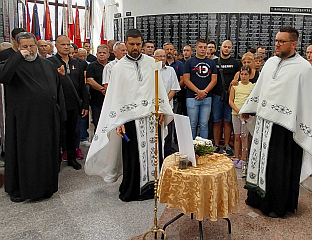 TRIBUTE PAID TO GENERAL MLADIĆ
