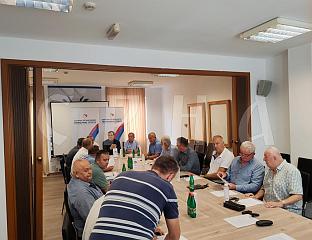 БОРС ЖЕЛИ ДА СЕ УКЉУЧИ У ОРГАНИЗАЦИЈУ САХРАНЕ ГЕНЕРАЛА МЛАДИЋА