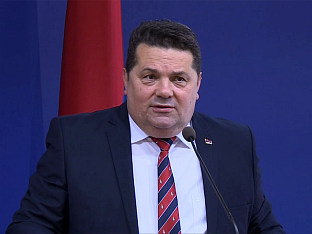 STEVANDIĆ: REPUBLIKA SRPSKA DOES NOT IMPOSE ITS SYMBOLS ON FBIH
