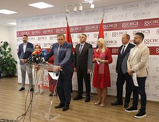 ДОДИК: СТРАНЦИ БИ ДА НАМЈЕСТЕ ИЗБОРЕ У БиХ