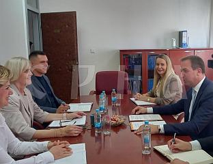 СЕЛАК: РАДИМО НА БОЉИМ УСЛОВИМА ЗА ТУЖИОЦЕ И ЈАЧЕМ УДАРУ НА КОРУПЦИЈУ
