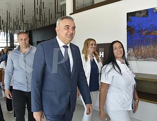 ПОДРШКА ВЛАДЕ КАКО БИ СЕ УНАПРИЈЕДИЛЕ УСЛУГЕ ИНСТИТУТА "ДР МИРОСЛАВ ЗОТОВИЋ"