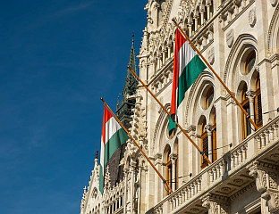 БУДИМПЕШТА ПРОТЈЕРАЛА 10 РУСКИХ ДИПЛОМАТА