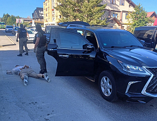 УХАПШЕНА ЧЕТИРИ ЛИЦА, МЕЂУ ЊИМА И МИЋА ДАНИЛОВИЋ