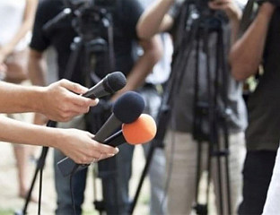 РАДИКАЛНИ ФИНЦИ ПРИЈЕТЕ НОВИНАРУ ЗБОГ ПОСЈЕТЕ КРИМУ