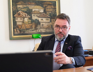 КОШАРАЦ ПОРУЧИО ОПОЗИЦИЈИ У СРПСКОЈ: ПРЕСТАНИТЕ ДА ГЛУМИТЕ, ВЕОМА ЛОШЕ СЕ СНАЛАЗИТЕ У УЛОЗИ "ПАТРИОТА"