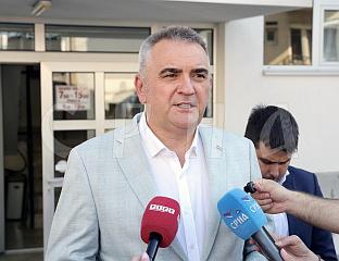 МИНИЋ: МОРАМО ШТИТИТИ НАШЕ ЉУДЕ И ПОКАЗАТИ ДА НЕЋЕМО ТОЛЕРИСАТИ ПРИТИСКЕ