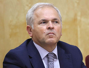 ОДОБАШИЋ НЕИСТИНИТИМ КРИВИЧНИМ ПРИЈАВАМА И ОПТУЖБАМА ПРИКРИВАО НЕРАД