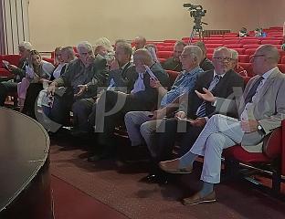 ПОПОВИЋ: ПРИОРИТЕТ - ЈАЧАЊЕ ИНСТИТУЦИЈА