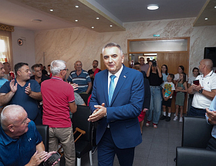 МИНИЋ: ПОДРШКА ЧЕСТИТИХ ЉУДИ ДАЈЕ НАМ СНАГУ ДА ИДЕМО ОДЛУЧНО ДО ПОБЈЕДЕ