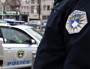УХАПШЕНИМА У ЗУБИНОМ ПОТОКУ ОДРЕЂЕН ПРИТВОР ДО 48 ЧАСОВА