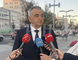 МИНИЋ: БЕИНГ ПАРТ ОФ ТЕАМ ТХАТ МАКЕС ЦОНТАЦТС АЦРОСС ГЛОБЕ ИМПОРТАНТ ФОР СРПСКА ИС ХОНОУР