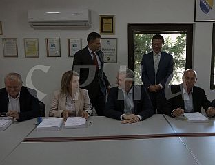 ПОTПИСАН УГОВОР О ДЕМИНИРАЊУ ДЕСНЕ ОБАЛЕ САВЕ ВРИЈЕДАН ВИШЕ ОД 16 МИЛИОНА КМ
