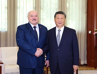 ЛУКАШЕНКО ПОЗВАО СИЈА У ЗВАНИЧНУ ПОСЈЕТУ МИНСКУ