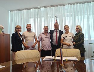 ЗА САМОЗАПОШЉАВАЊЕ ДЈЕЦЕ ПОГИНУЛИХ БОРАЦА 2,72 МИЛИОНА КМ