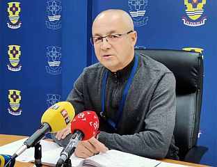 ПАЛЕКСИЋ: ЦИК БиХ НИЈЕ ДОСТАВИО ОДГОВАРАЈУЋИ БРОЈ СКЕНЕРА, ОЧЕКУЈУ СЕ ГУЖВЕ У НЕДЈЕЉУ