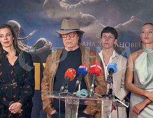 ЗАФРАНОВИЋ: И ДЕДИЦАТЕ ТХЕ ФИЛМ ТО АЛЛ ВИЦТИМС