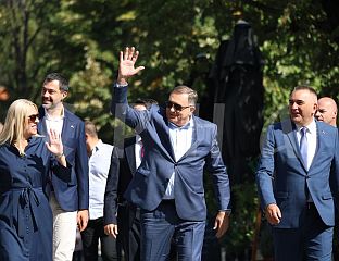 ДОДИК: БЕСКРАЈНО САМ ЗАХВАЛАН ШТО ЈЕ НАРОД НАГРАДИО СВАКУ НАШУ БОРБУ И ПОБЈЕДУ