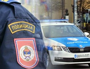 ЛИЦЕ ТЕШКО ПОВРИЈЕЂЕНО У СУДАРУ ДВА КАМИОНА И АУТОМОБИЛА У ЦРКВИНИ